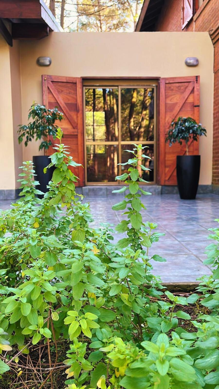 Sonidos Del Bosque Aparthotel Mar de Las Pampas Exterior photo